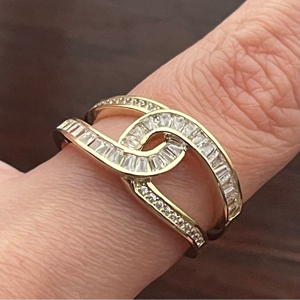Gold Crystal Twist Ring